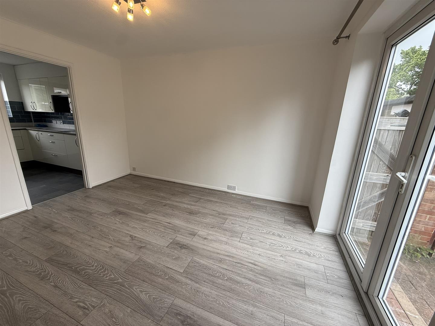 Kings Drive, Edgware, HA8