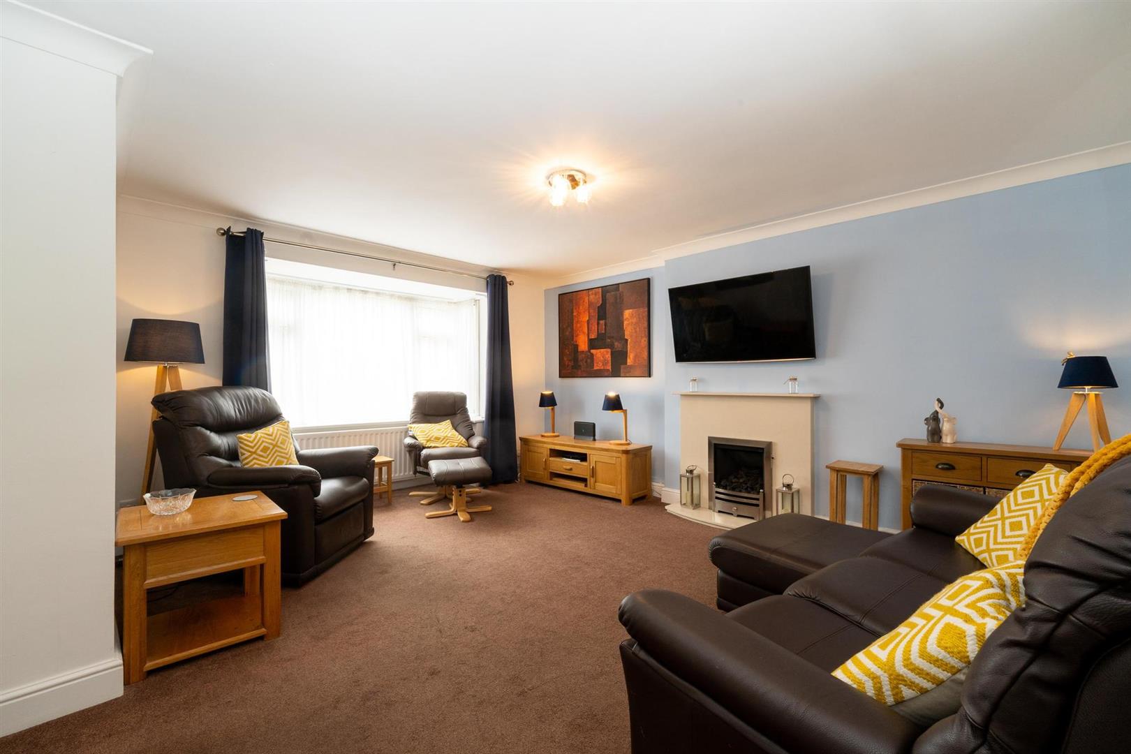 Lexington Close, Borehamwood, WD6