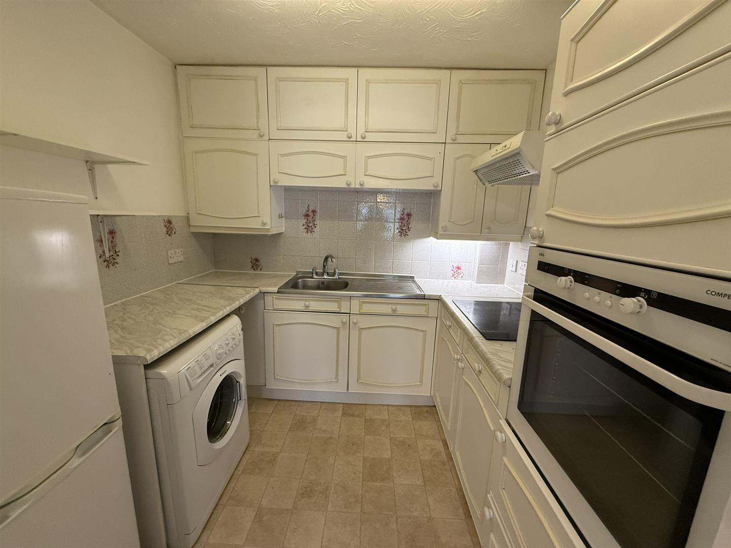 Furzehill Road, Borehamwood, WD6