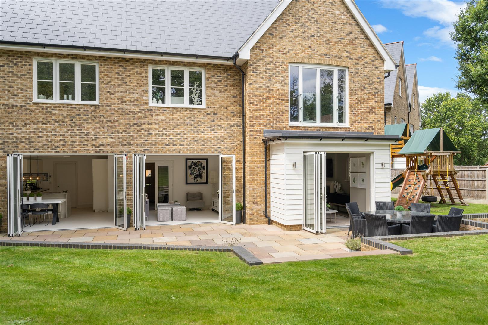 Property in Chigwell Grange, High Road, Chigwell, IG7 6BF