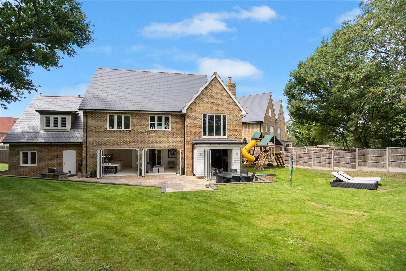 Property in Chigwell Grange, High Road, Chigwell, IG7 6BF