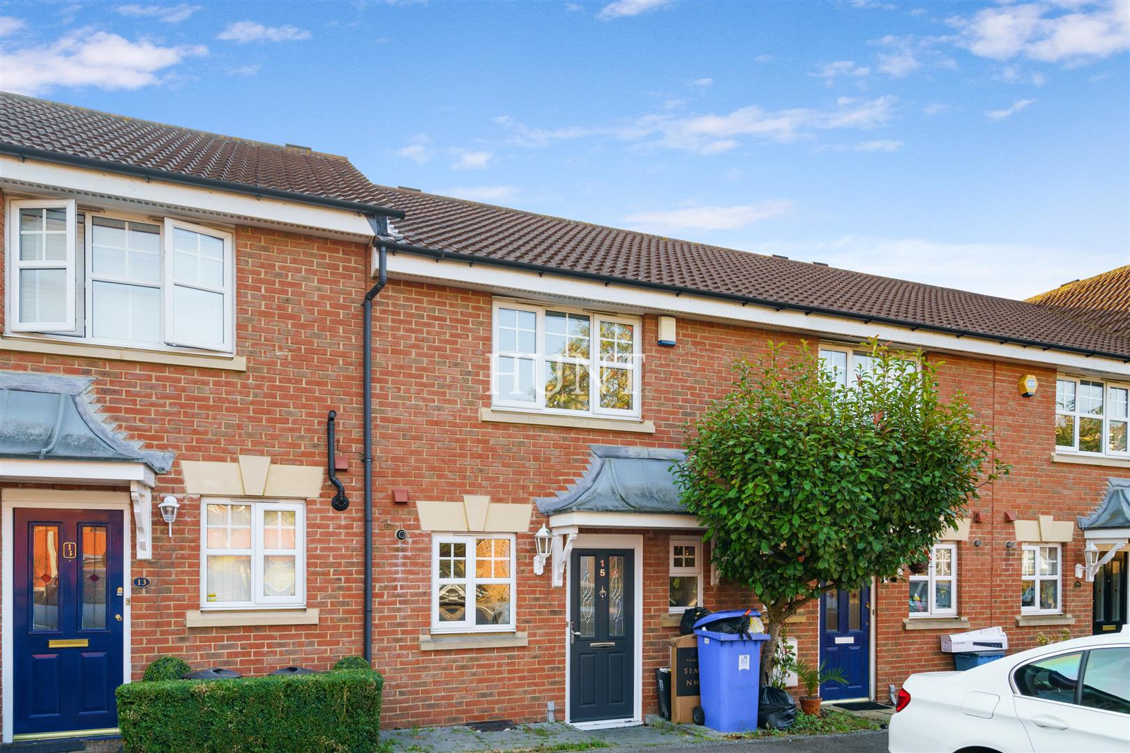 Property in Wroxham Way, Chigwell, IG6 2GG