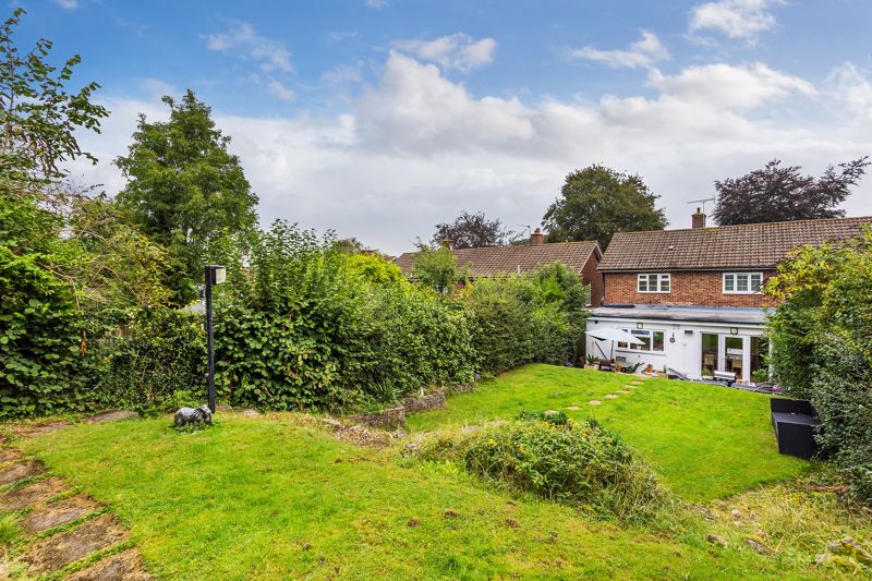 Property in Falconwood Road, Croydon, Surrey, CR0 9BB