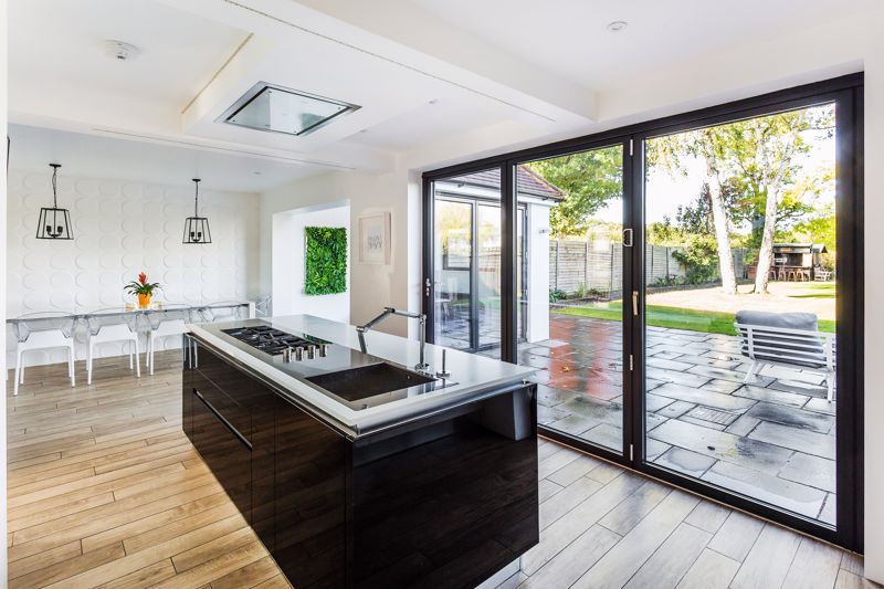 Property in Saxbys Lane, Lingfield, Surrey, RH7 6DP