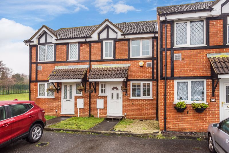 Property in Primrose Close, Wallington, Surrey, SM6 7HJ
