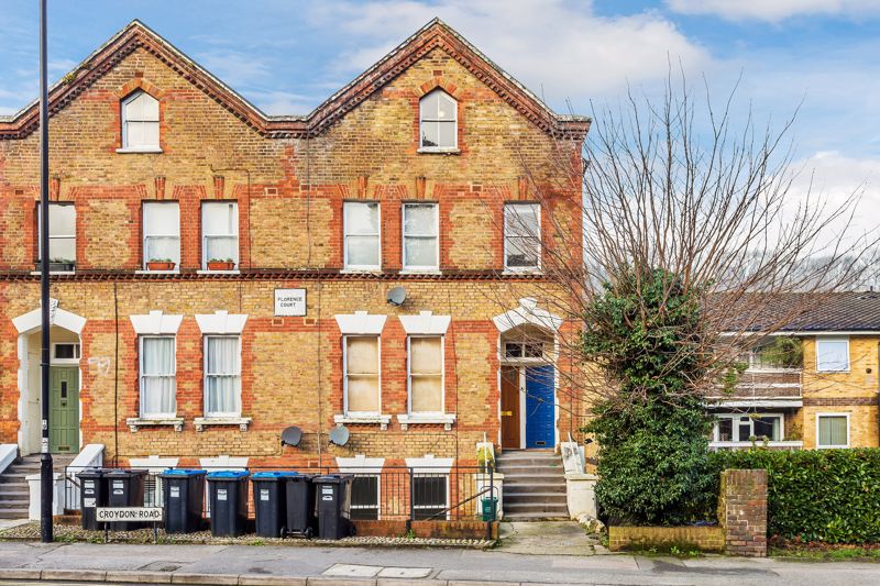 Property in Croydon Road, Caterham, Surrey, CR3 6PF