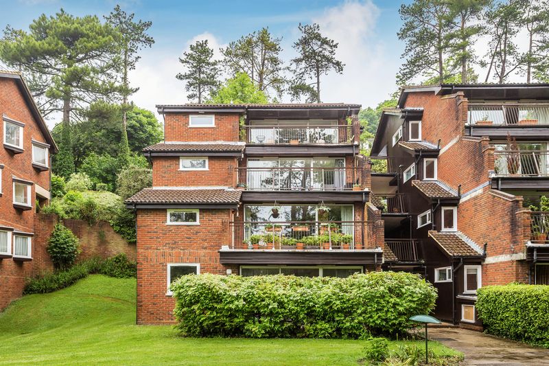 Property in Place, Southview Road, Warlingham, Surrey, CR6 9JQ