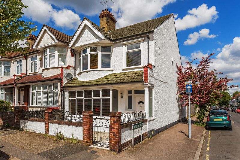 Property in Westbury Road, Penge, London, Greater London, SE20 7QL