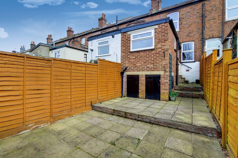 Property in St. Peters Street, South Croydon, Surrey, CR2 7DF