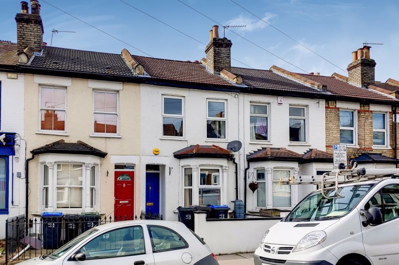 Property in St. Peters Street, South Croydon, Surrey, CR2 7DF