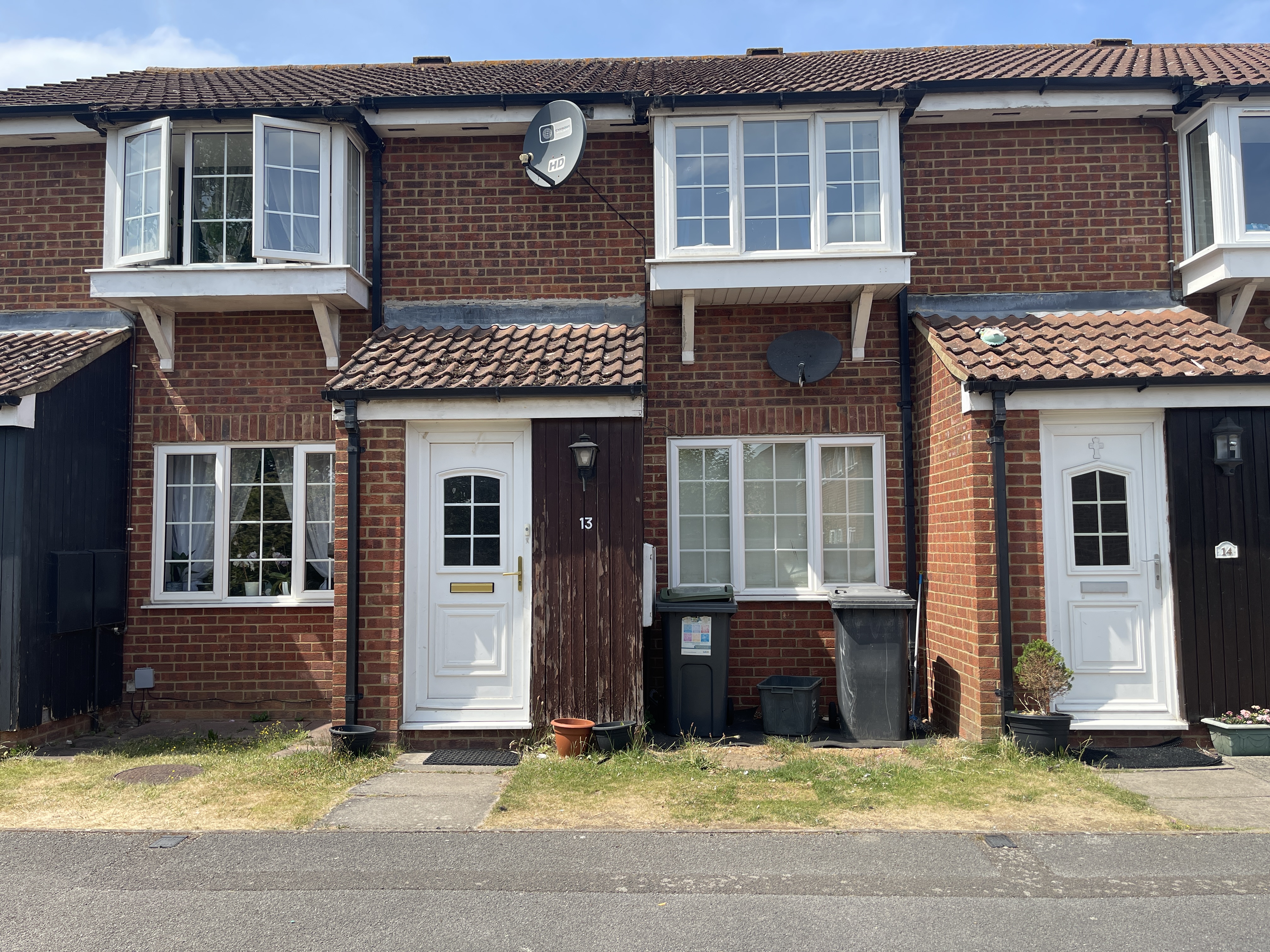 Malham Close, Luton, LU4