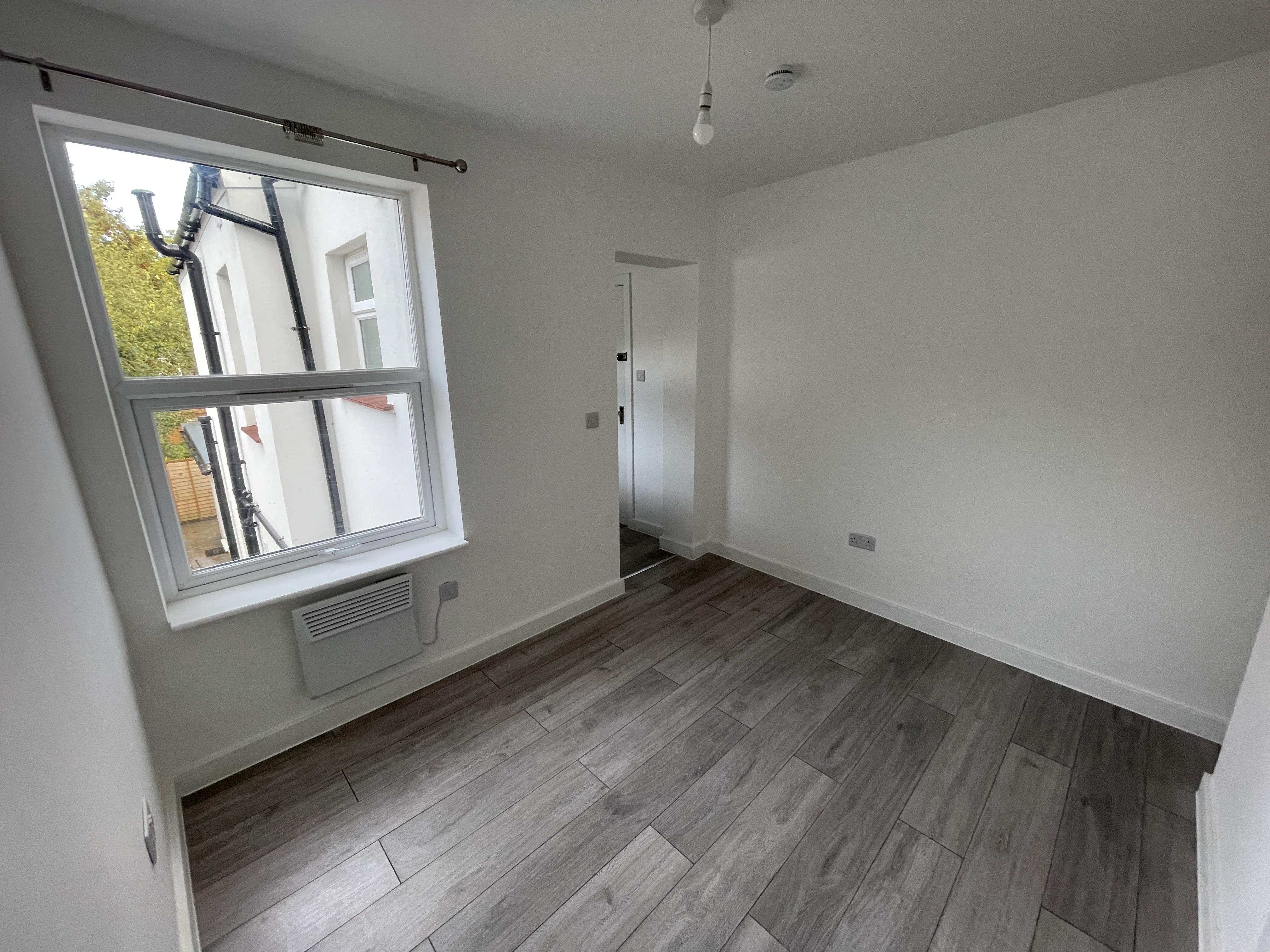 Clarendon Road, Luton, LU2
