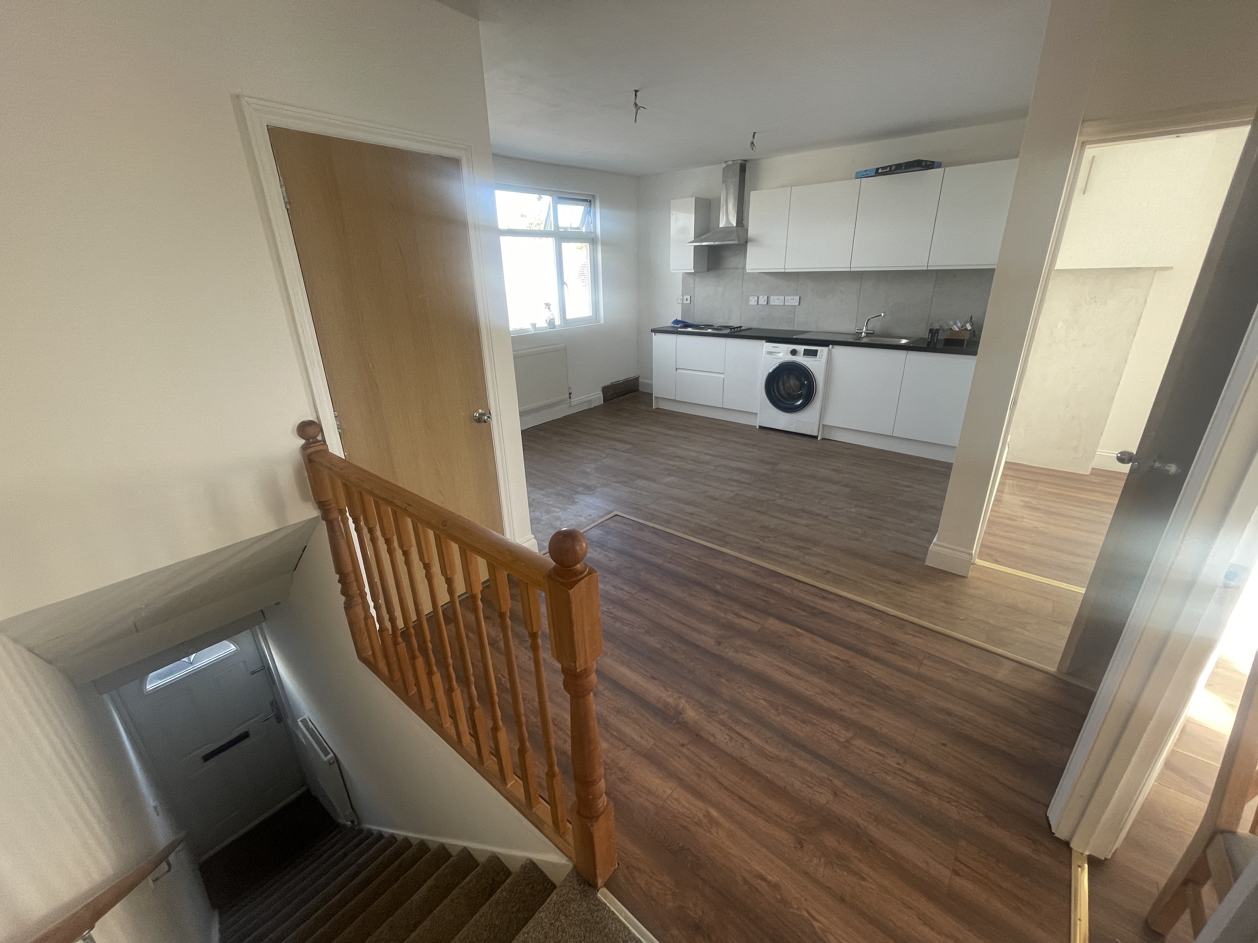 Dunstable Road, Luton, LU4