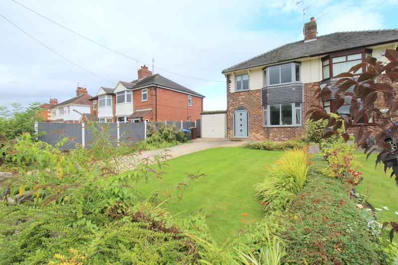 Property in Post Lane, Endon, Endon, Endon, Staffordshire, ST9 9DT