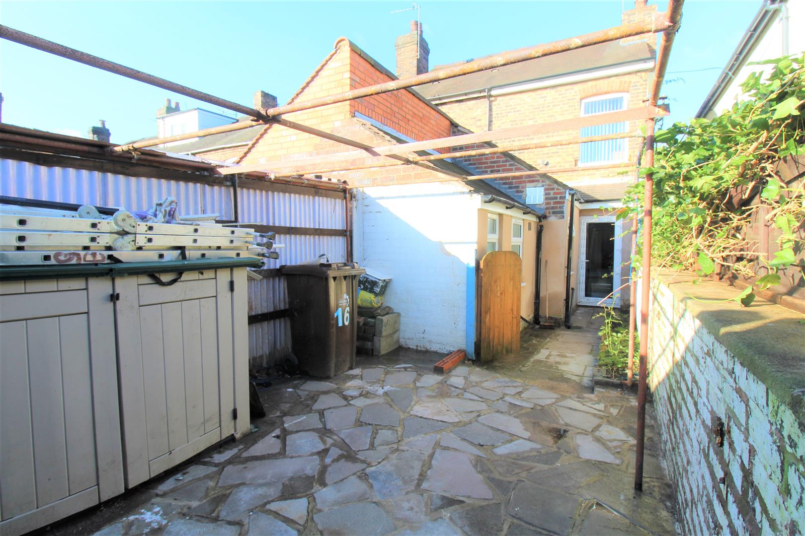 Property in Stanley Road, Hartshill, StokeOnTrent, Staffordshire, ST4 7PN