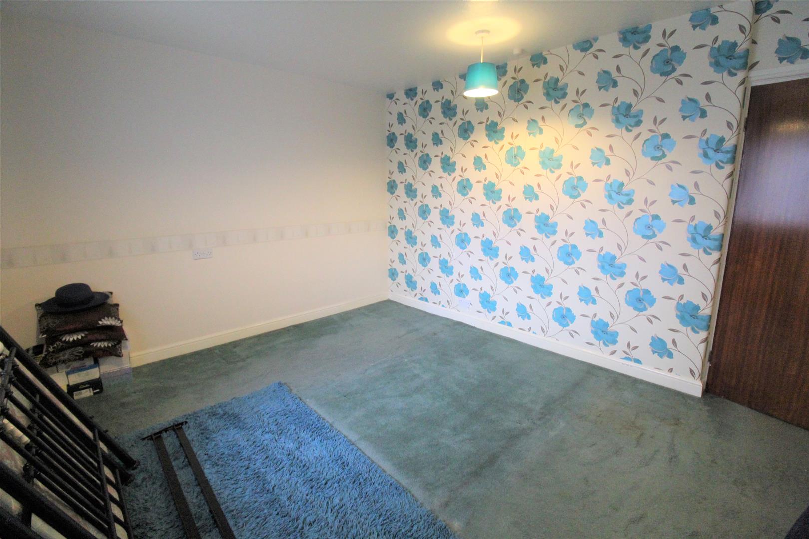 Property in Meaford Drive, Blurton, Blurton, Staffordshire, ST3 2BB