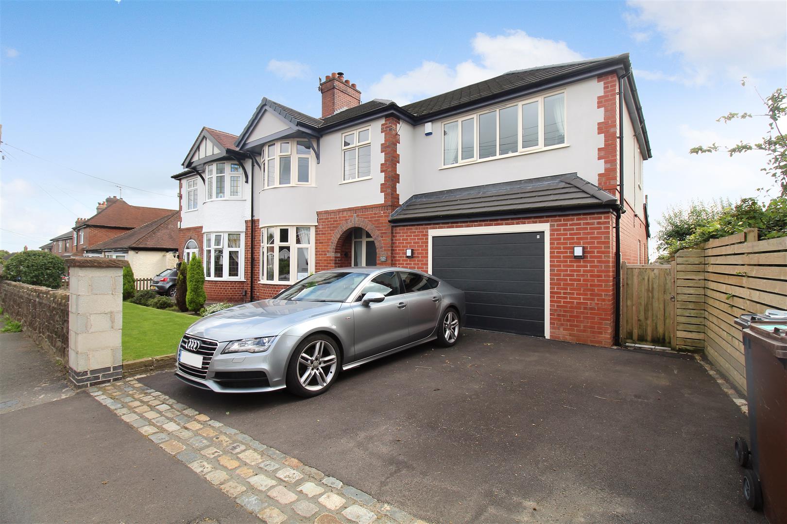 Property in Sytch Road, Brown Edge, StokeOnTrent, Staffordshire, ST6 8QX