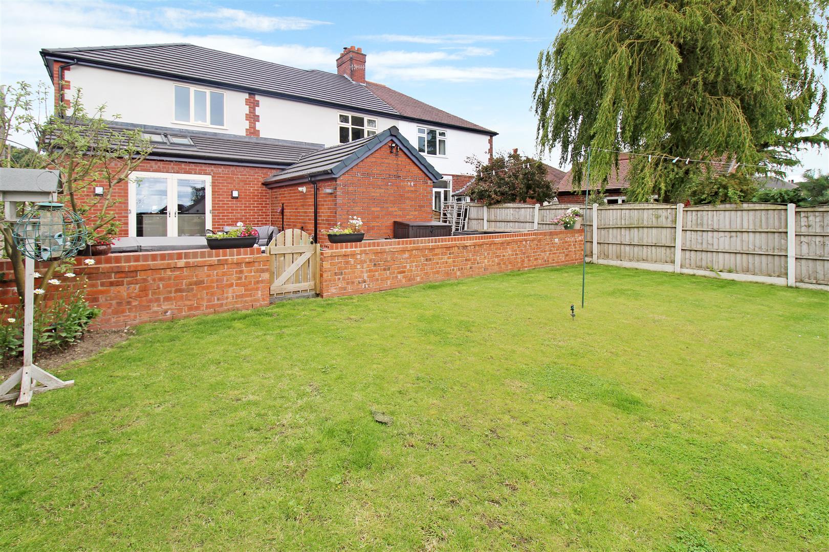 Property in Sytch Road, Brown Edge, StokeOnTrent, Staffordshire, ST6 8QX