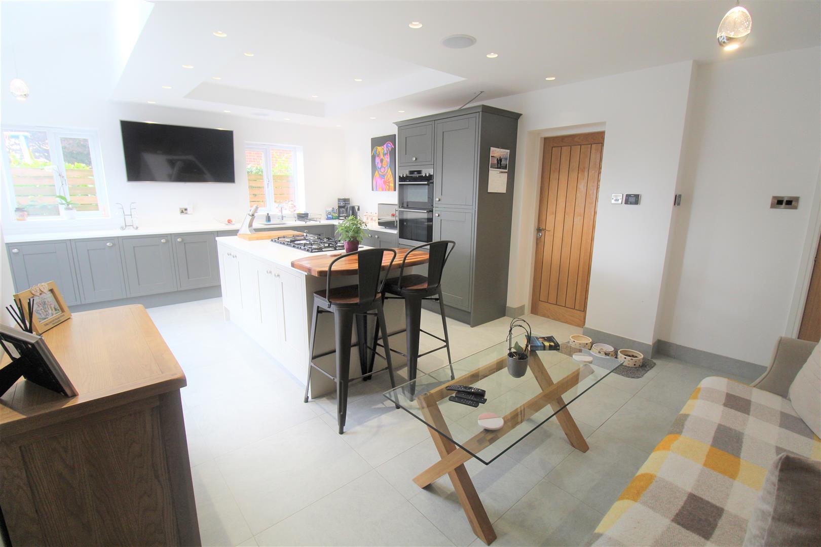 Property in Sytch Road, Brown Edge, StokeOnTrent, Staffordshire, ST6 8QX