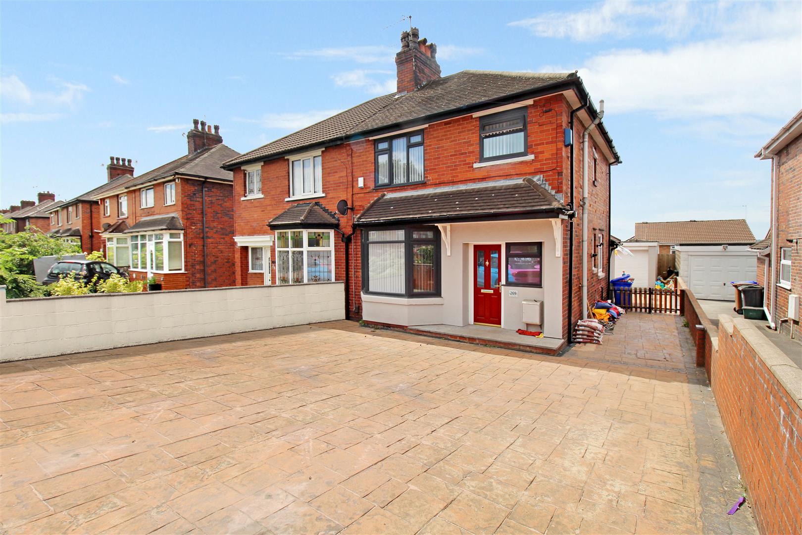 Property in Hanley Road, Sneyd Green, StokeOnTrent, Staffordshire