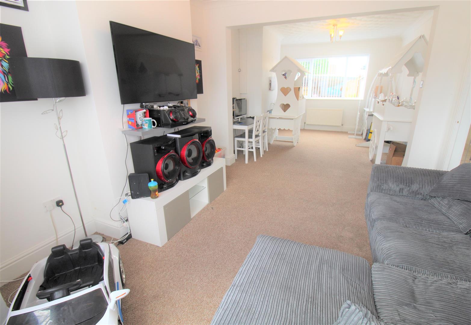Property in Hanley Road, Sneyd Green, StokeOnTrent, Staffordshire