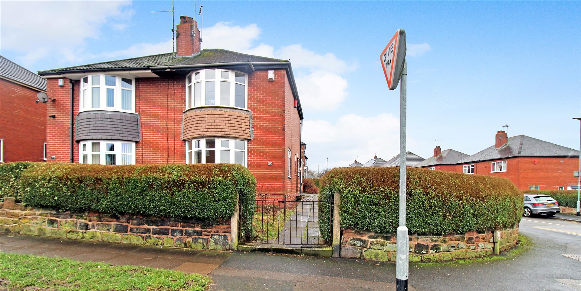 Property in Crossway Road, Sneyd Green, Stoke on Trent, Staffordshire, ST6 2NE