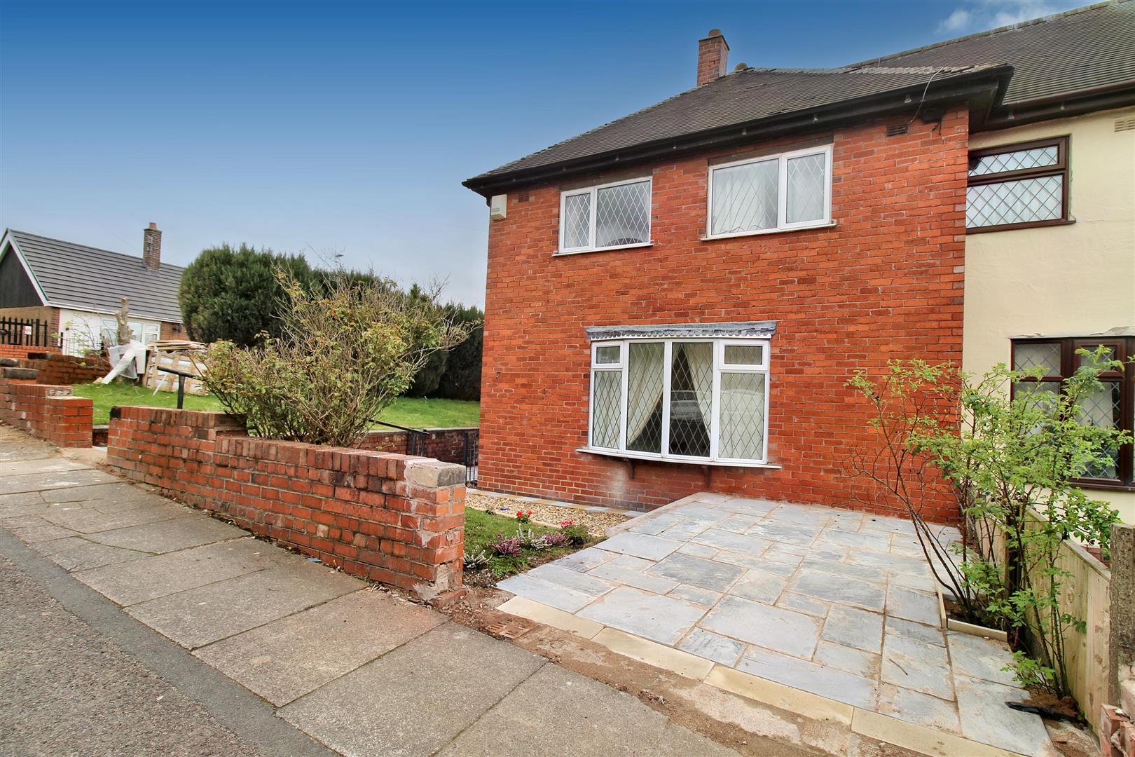 Property in Waverton Road, Bentilee, StokeOnTrent, Staffordshire, ST2 0QX