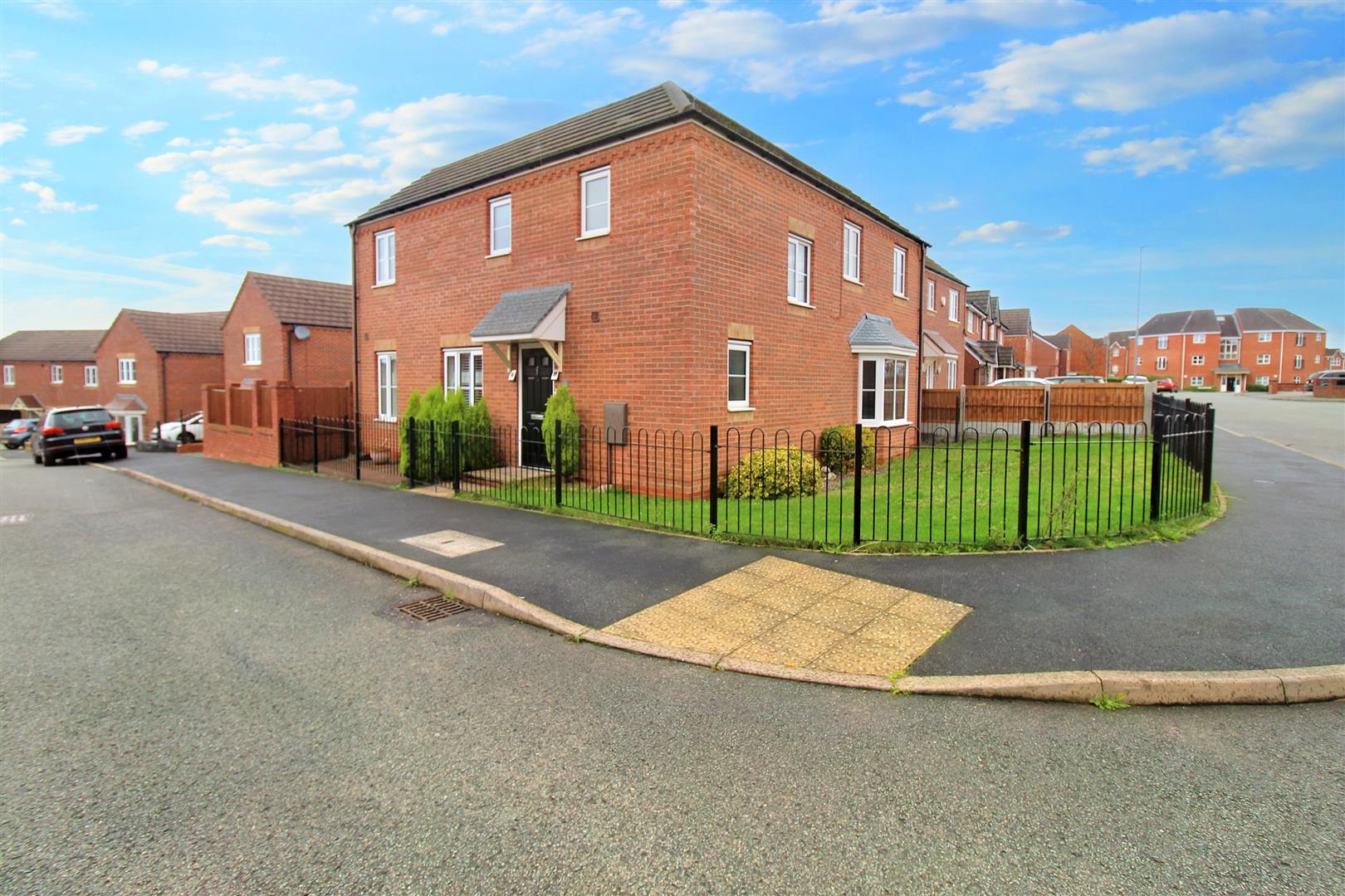 Property in Great Row Grove, Norton Heights, StokeOnTrent