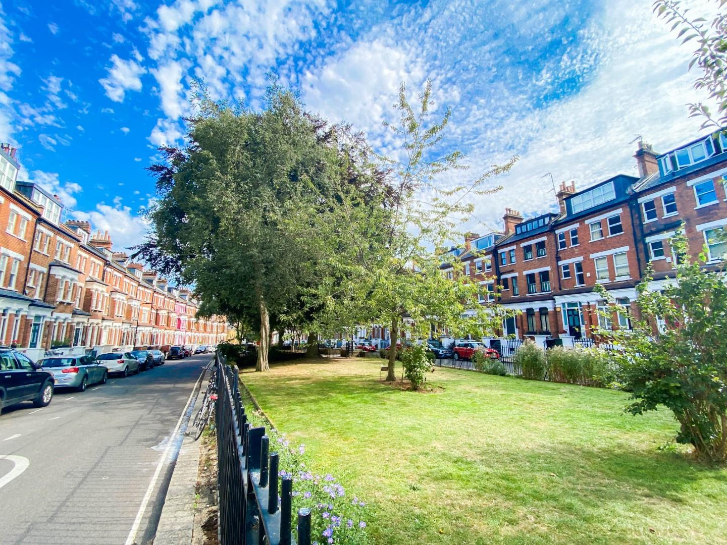 Property in Primrose Gardens, Belsize Park, London, NW3 4UL