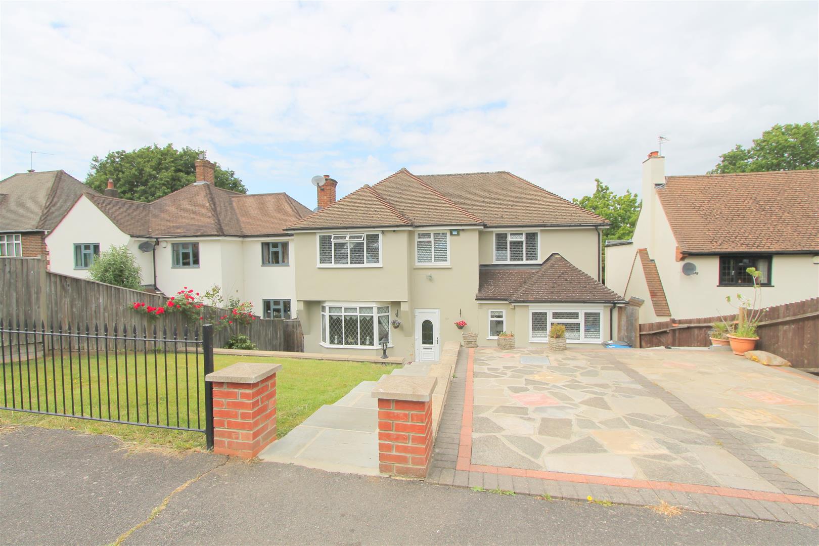 Property in Woodside Road, Purley, Surrey, CR8 4LQ