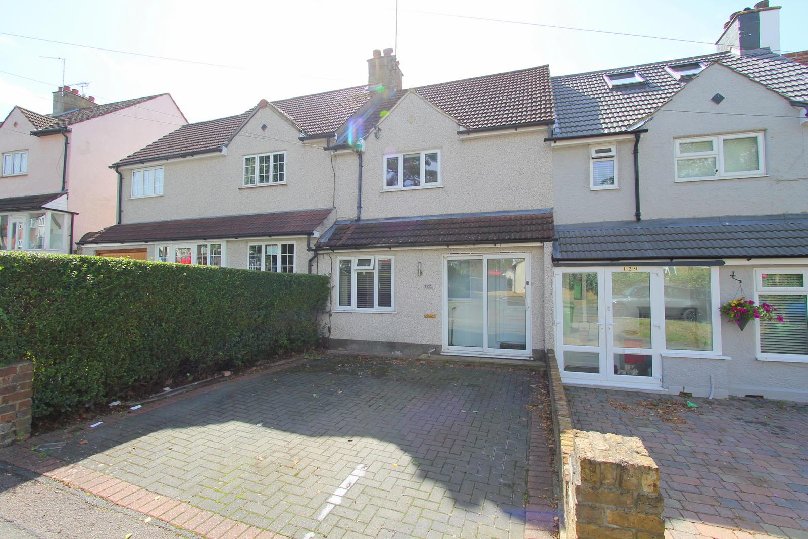 Property in Ridge Road, Sutton, London, SM3 9LW