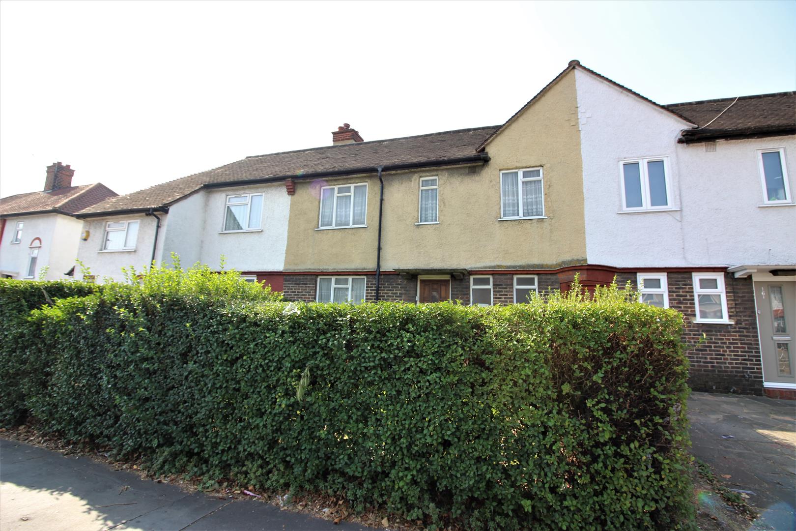 Property in Mitcham Road, Croydon, London, CR0 3NB
