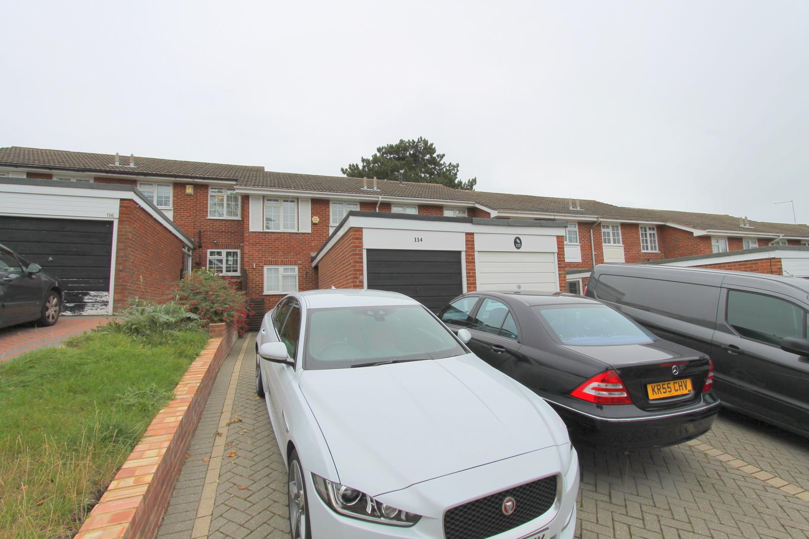 Property in Grennell Road, Sutton, Surrey, SM1 3DX