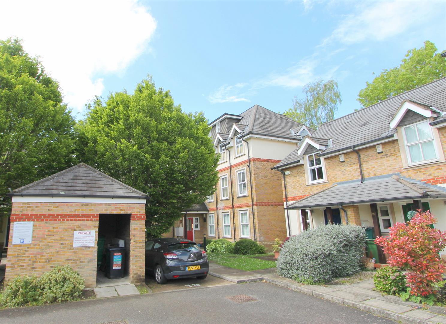 Property in Church Paddock Court, Wallington, SM6 7AF