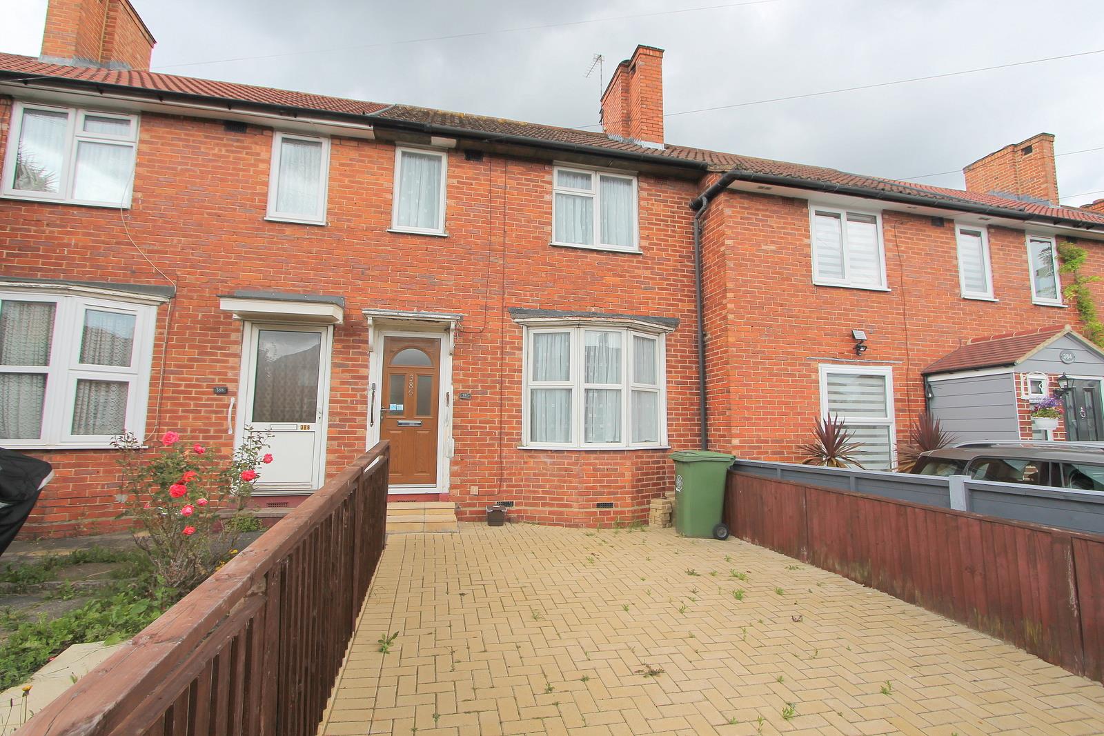Property in Green Wrythe Lane, Carshalton, Surrey, SM5 1TP