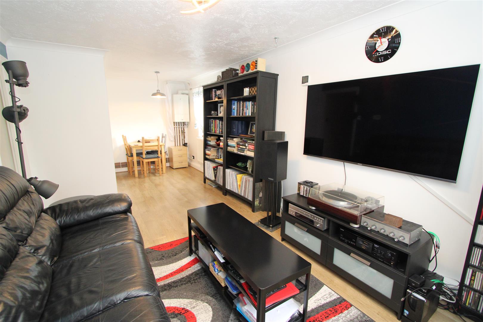 Property in Parkgate Road, Wallington, London, SM6 0AU