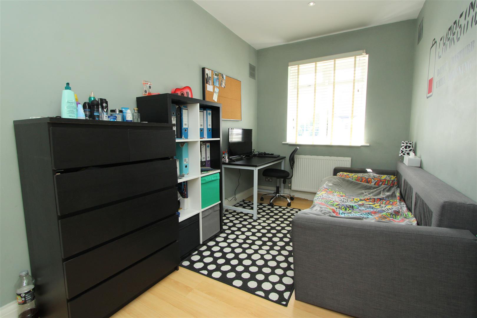 Property in Tritton Avenue, Beddington, Croydon, CR0 4SS