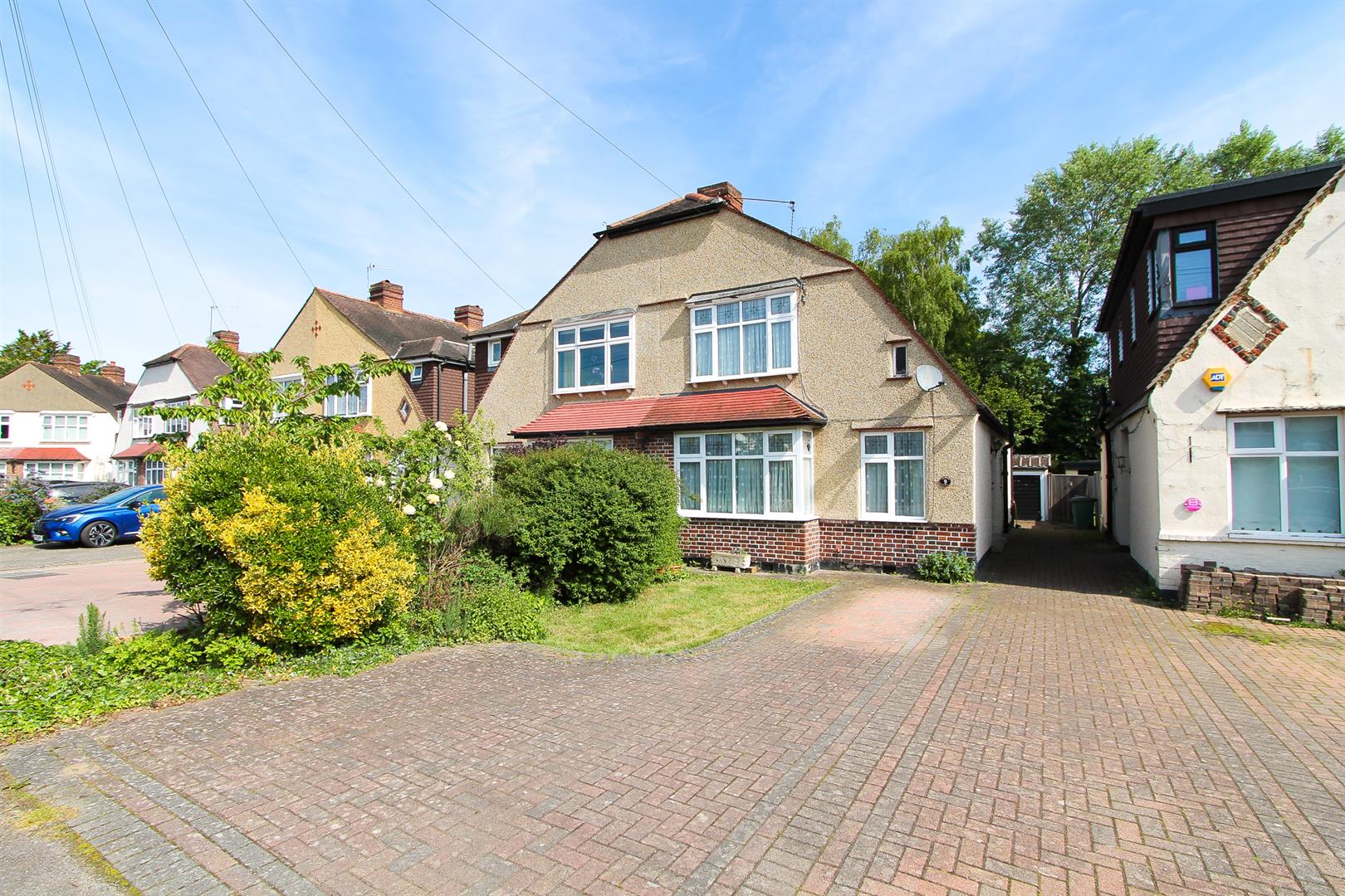Property in Wandleside, Wallington, SM6 7DR