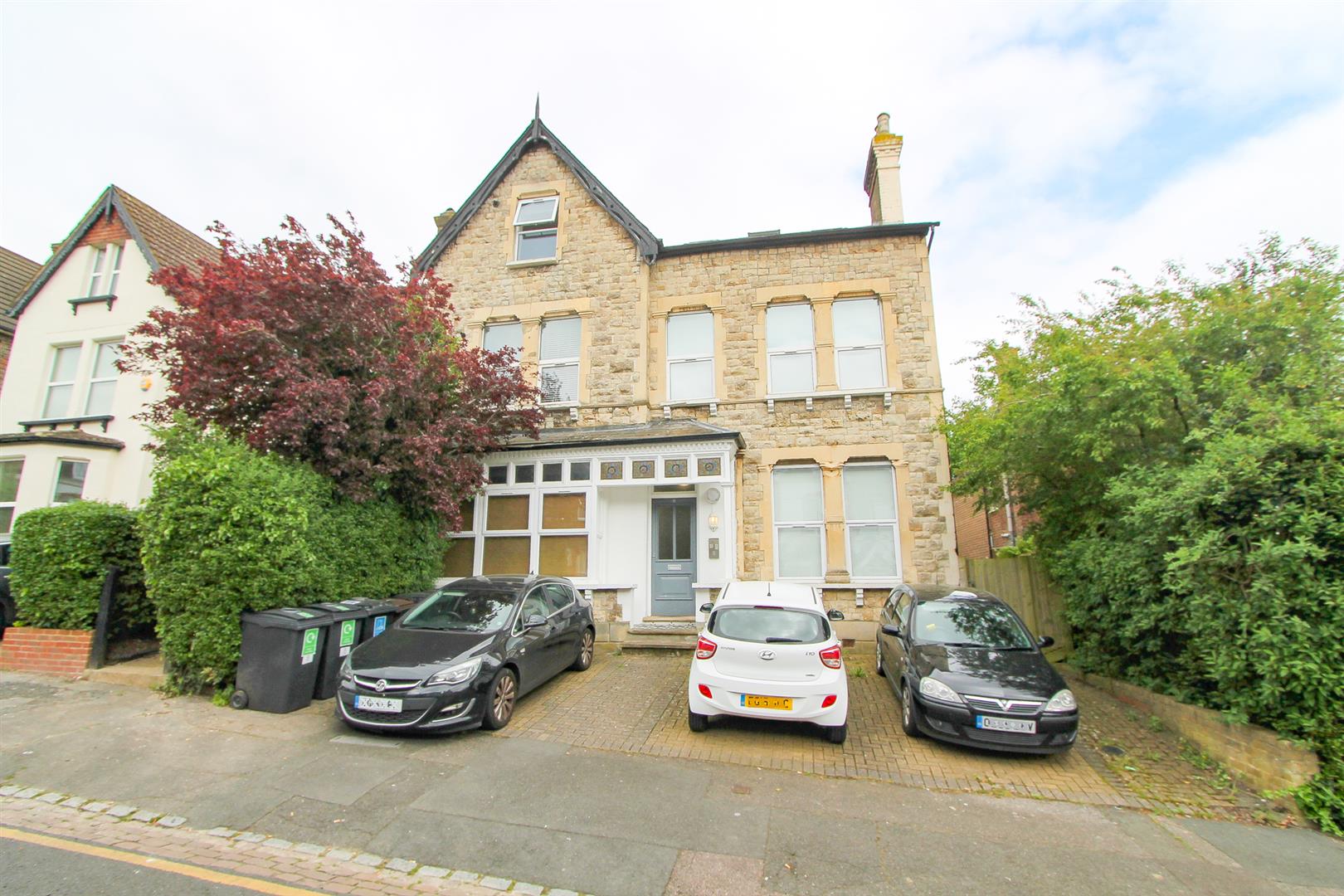8 Campden Road, South Croydon, CR2