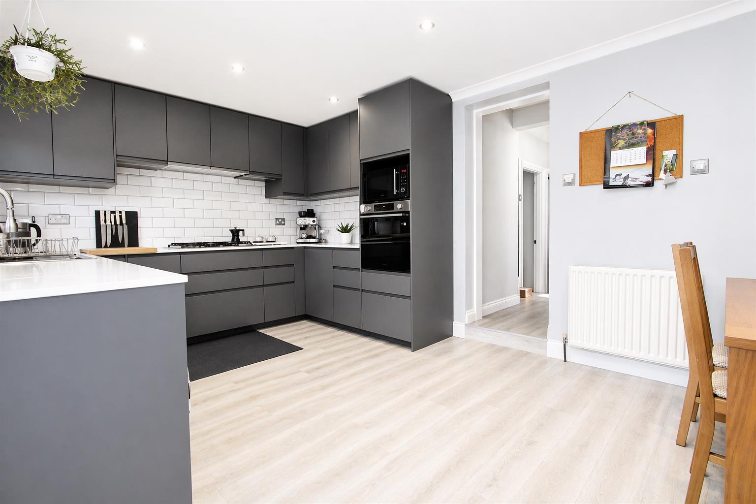 Shrewsbury Road, Carshalton, SM5