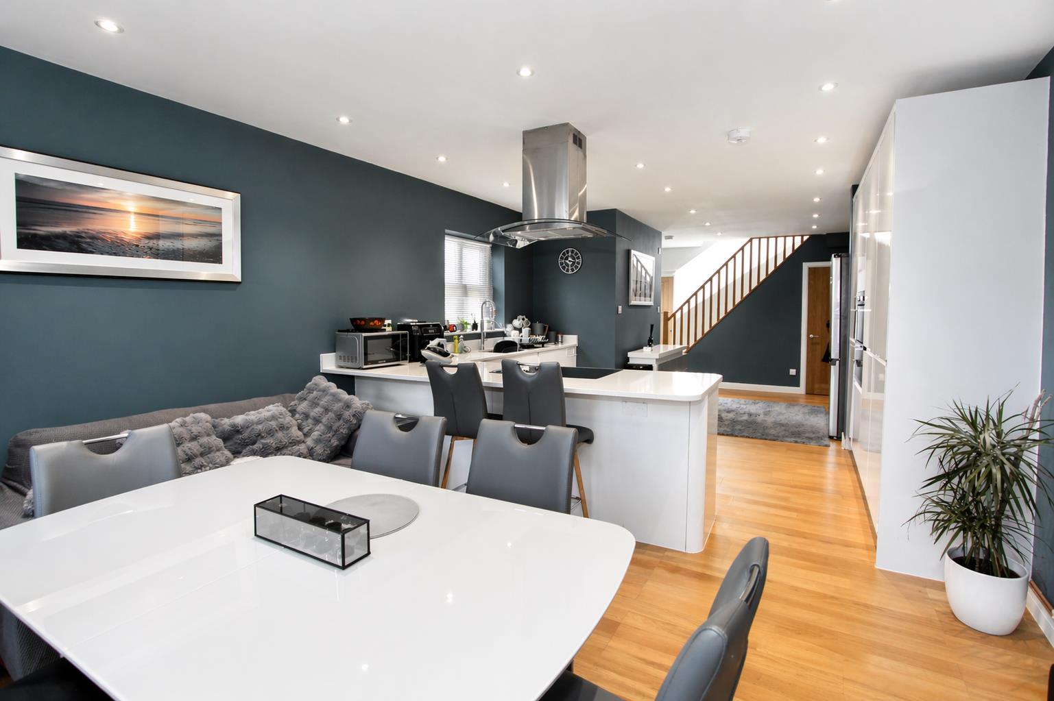 Mount Pleasant Road, Caterham, CR3