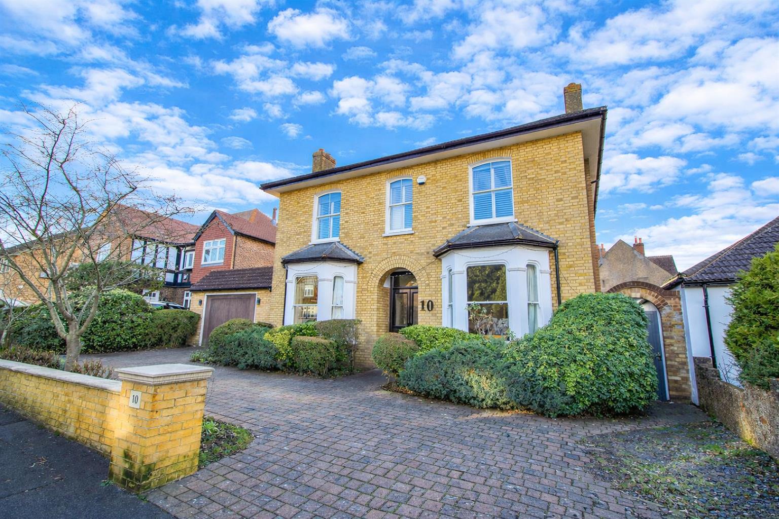 Clarence Road, Wallington, SM6