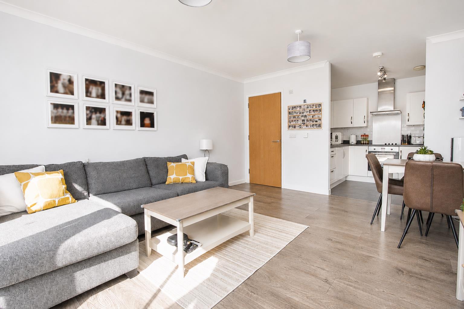 Ferndale Crescent, Carshalton, SM5