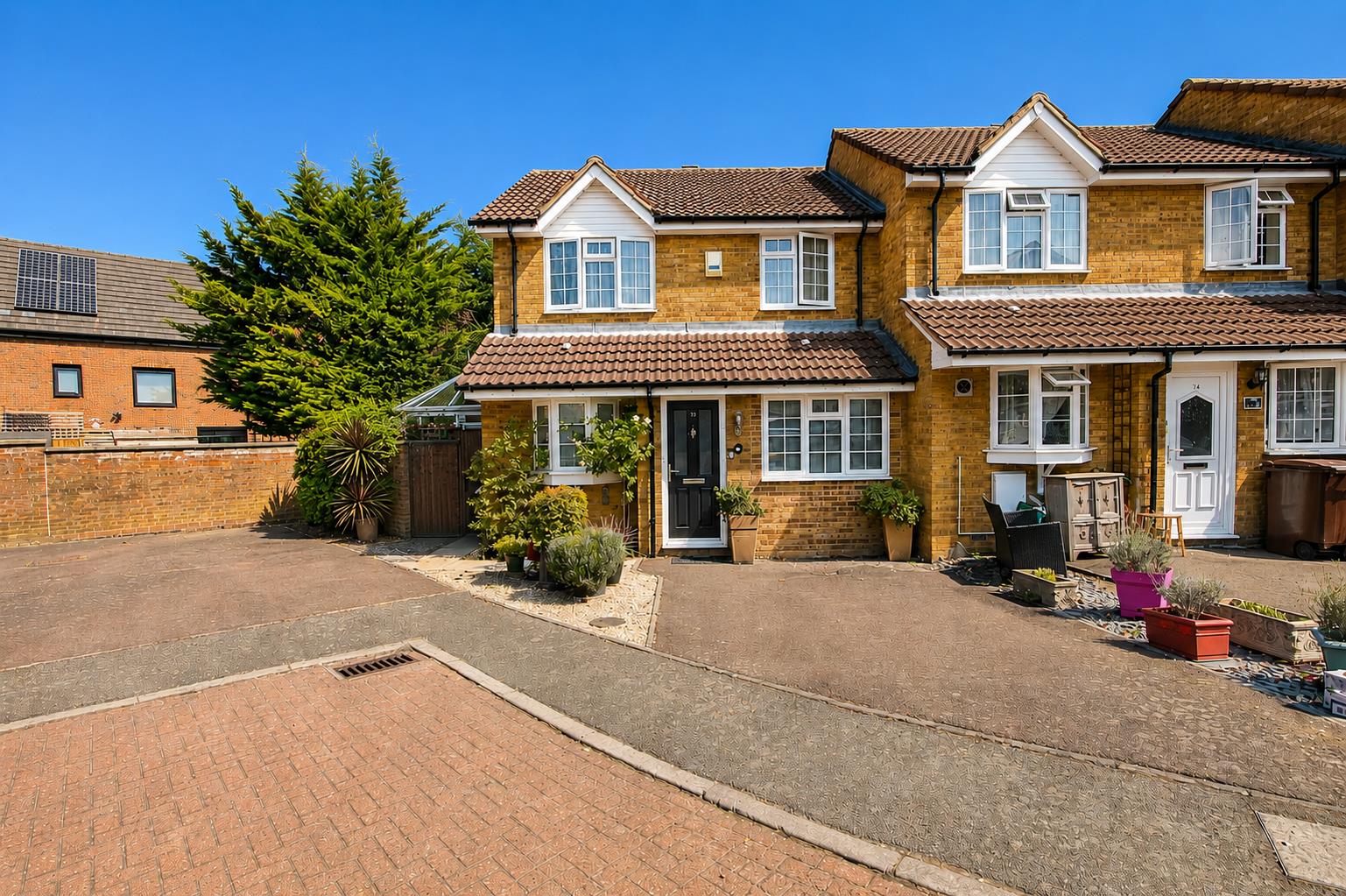 Groveside Close, Carshalton, SM5