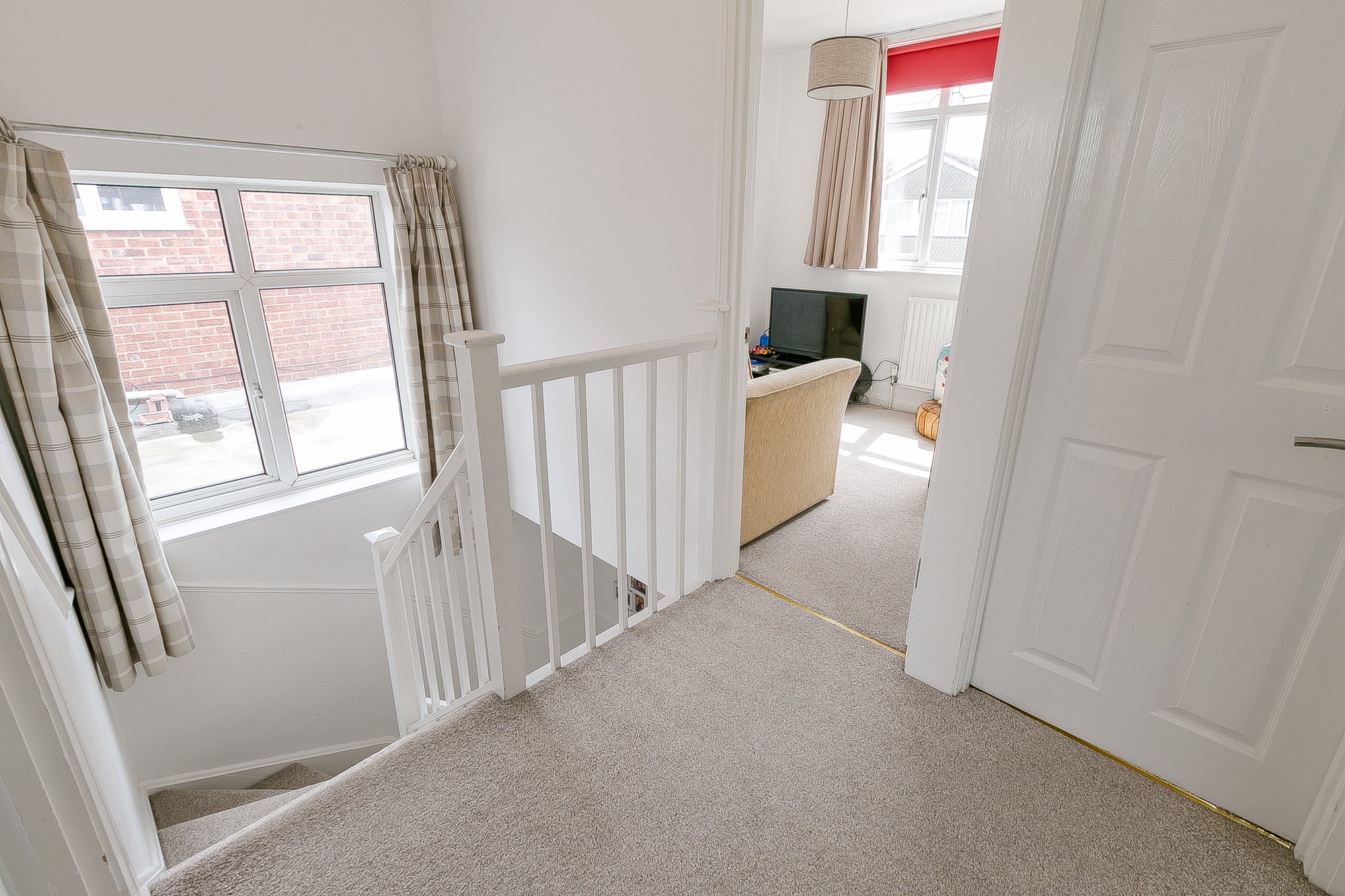 Property In Elm Drive Market Harborough Le16 9ds