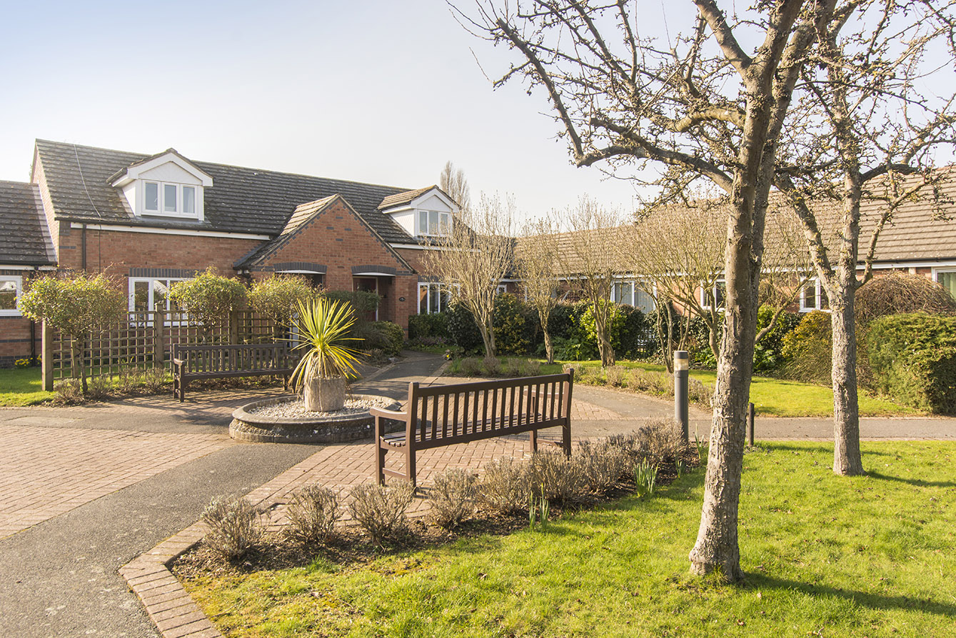 Property in Saxon Close, Market Harborough, LE16 7PR