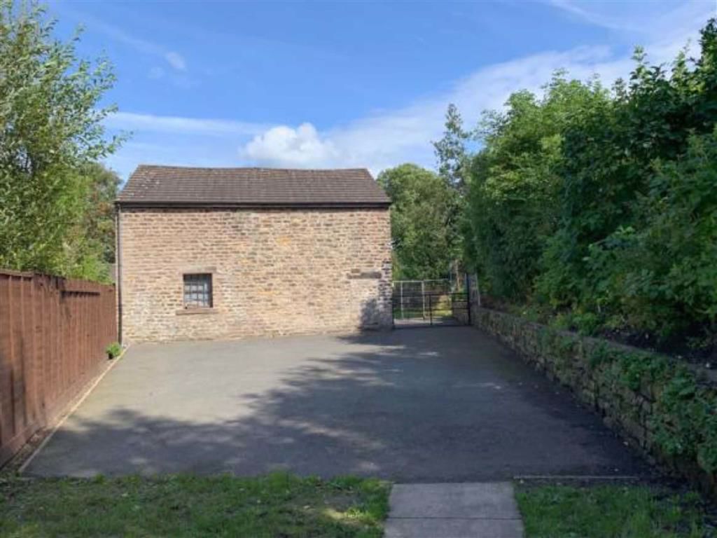 Property in Main Street, Low Bentham, Lancaster, LA2 7BX