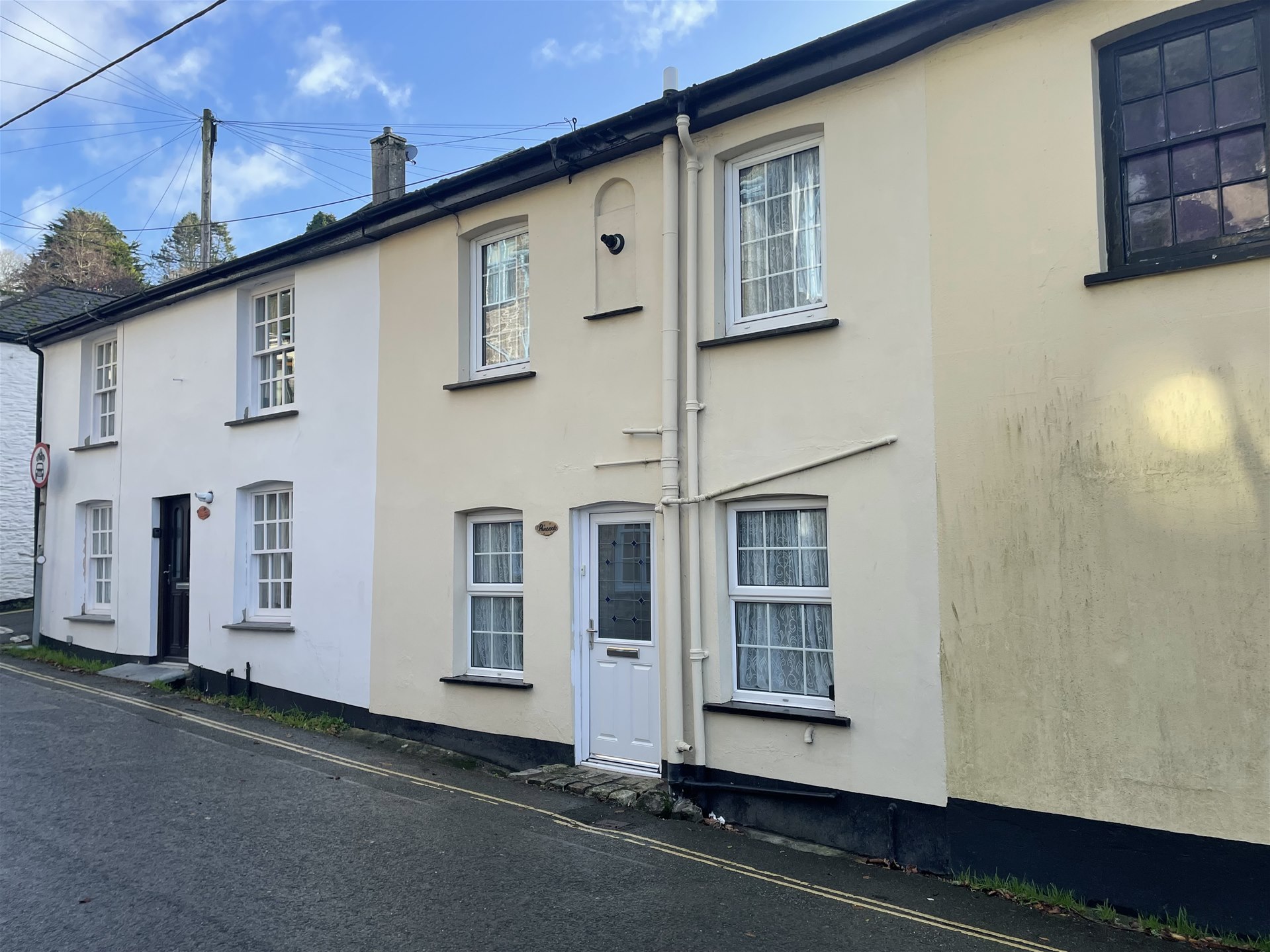 Popes Estate Agents in Looe, Cornwall
