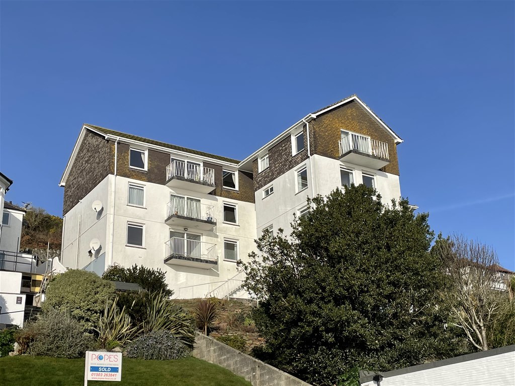 Popes Estate Agents in Looe, Cornwall