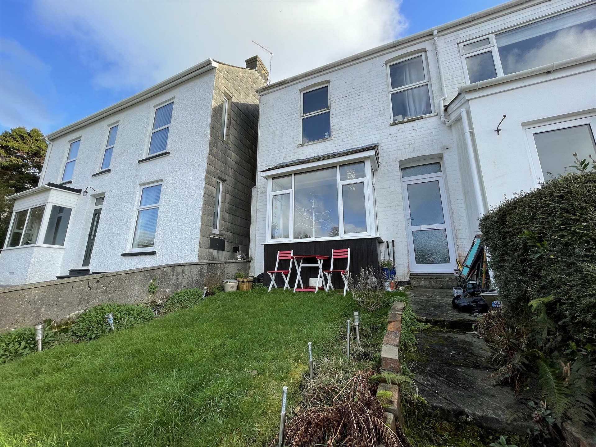 Popes Estate Agents in Looe, Cornwall